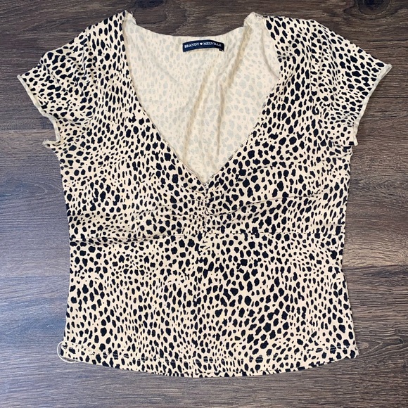 Brandy Melville cheetah top - Picture 2 of 4